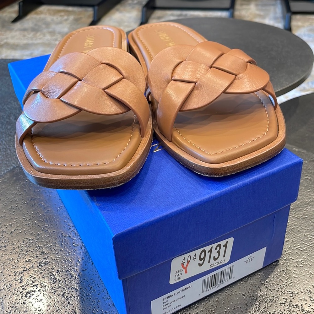 Stuart Weitzman Sierra Flat Sandal Tan Size 40/9.5.  Worn once.  Come with box